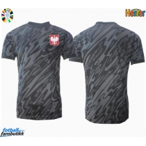 Polen Keeper Bortedrakt EM 2024 Kortermet